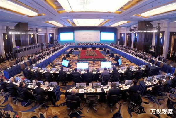 盛康优配 中方财长刚下飞机, 多国高层排队等着见面